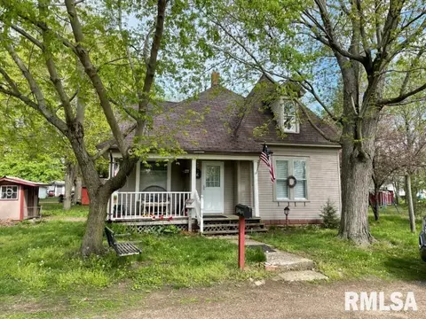 404 N Elm St, Bath, IL 62617 photo 1