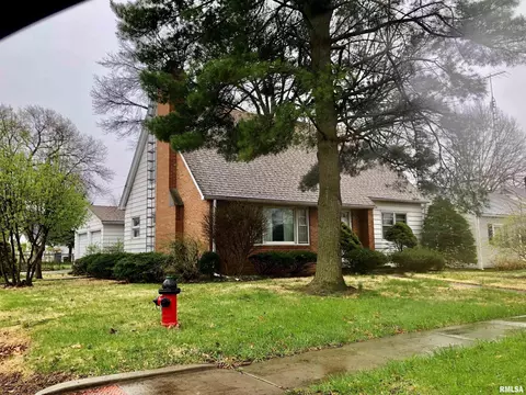 1940 Marland St, Springfield, IL 62702 photo 3