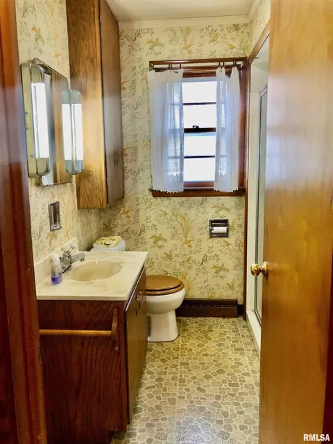 1940 Marland St, Springfield, IL 62702 photo 8