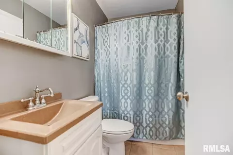 1806 Lee St, Springfield, IL 62703 photo 23