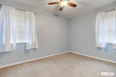1806 Lee St, Springfield, IL 62703 photo 13