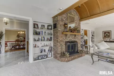 3000 Crown Pt, Springfield, IL 62704 photo 9