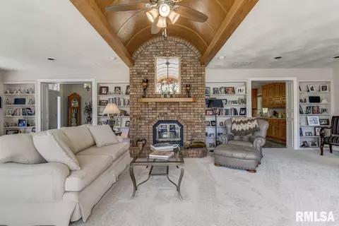 3000 Crown Pt, Springfield, IL 62704 photo 15