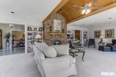 3000 Crown Pt, Springfield, IL 62704 photo 13