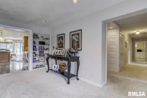 3000 Crown Pt, Springfield, IL 62704 photo 11