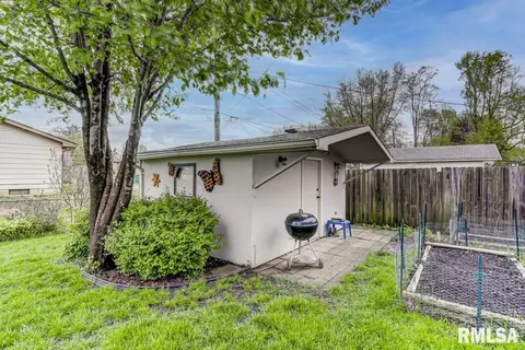309 Collier Dr, Springfield, IL 62704 photo 42
