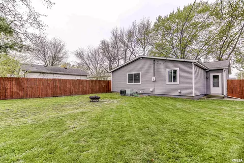 1766 Fairmont Dr, Springfield, IL 62702 photo 33