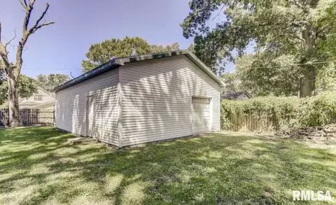 1013 N 2nd N St, Springfield, IL 62702 photo 3