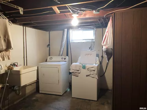 2105 N 22nd St, Springfield, IL 62702 photo 10