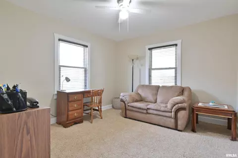 2424 S 4th St, Springfield, IL 62703 photo 15