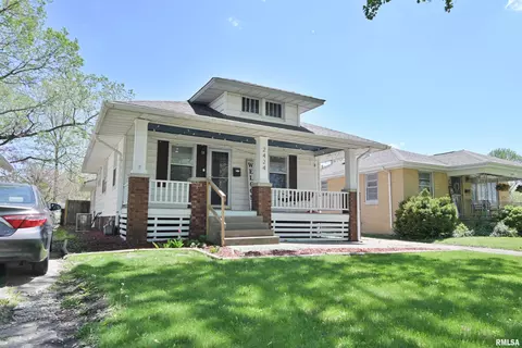 2424 S 4th St, Springfield, IL 62703 photo 2