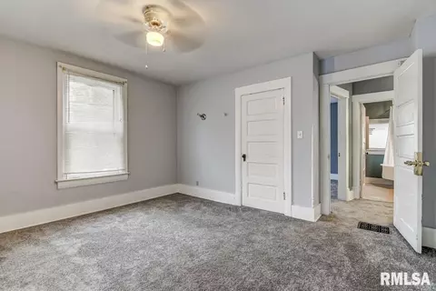 1135 W Edwards St, Springfield, IL 62704 photo 13