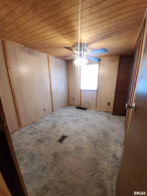 204 E Progress St, Ashland, IL 62612 photo 10