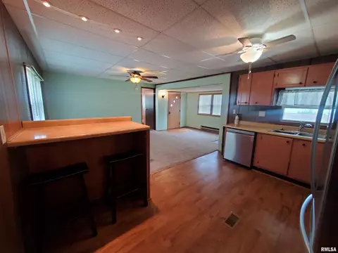 204 E Progress St, Ashland, IL 62612 photo 2