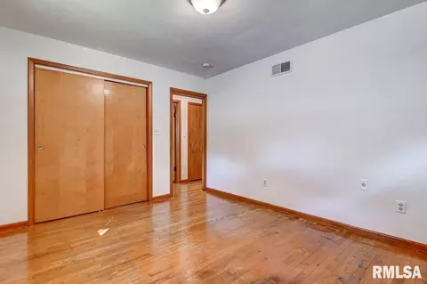 2515 S 15th St, Springfield, IL 62703 photo 17