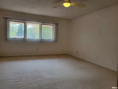 35 Country Pl, Springfield, IL 62703 photo 23