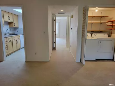 35 Country Pl, Springfield, IL 62703 photo 12
