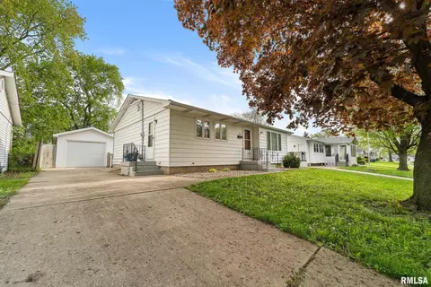 2225 Ramsey Ave, Springfield, IL 62702 photo 2