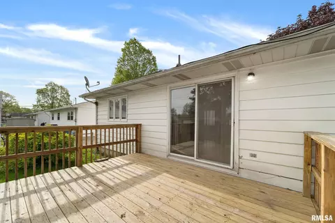 2225 Ramsey Ave, Springfield, IL 62702 photo 6