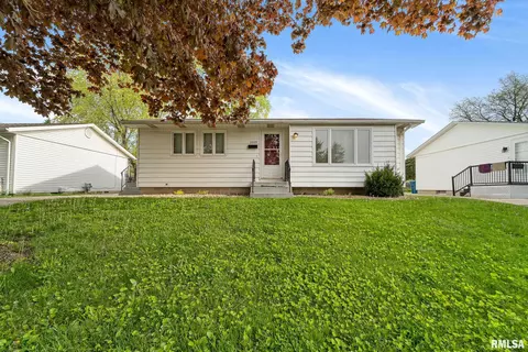 2225 Ramsey Ave, Springfield, IL 62702 photo 1