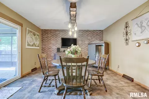 2228 Cloverfield Ln, Springfield, IL 62711 photo 20
