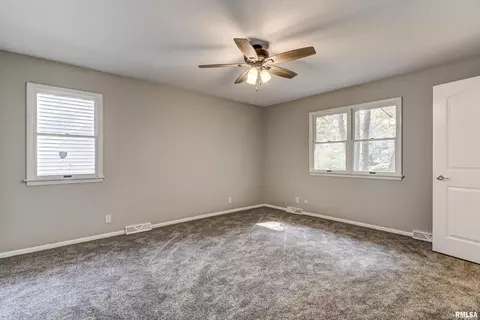 1125 Crescent Ln, Springfield, IL 62704 photo 25
