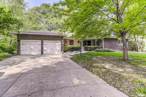 1125 Crescent Ln, Springfield, IL 62704 photo 3