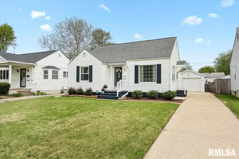 2036 N 6th St, Springfield, IL 62702 photo 1