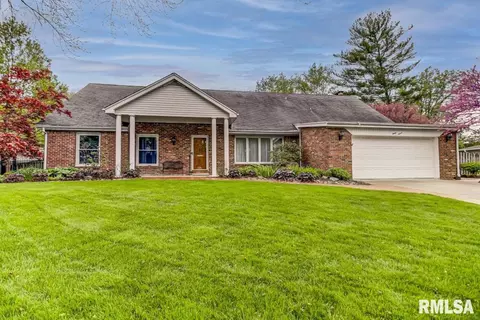 37 Oakmont Dr, Springfield, IL 62704 photo 1