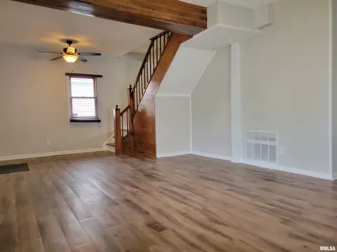 2110 S 10th St, Springfield, IL 62703 photo 7