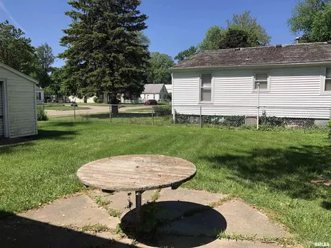 231 S Wheeler Ave, Springfield, IL 62703 photo 13