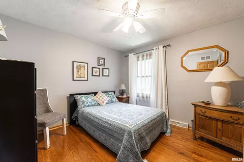 400 W Kickapoo St, Lincoln, IL 62656 photo 20
