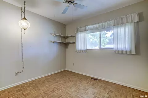 3425 S College St, Springfield, IL 62703 photo 28