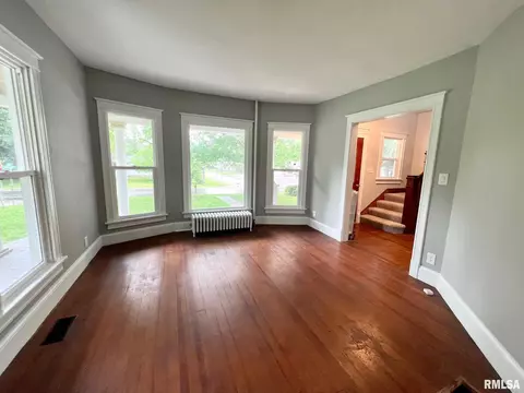 211 E Hargrave St, Athens, IL 62613 photo 11