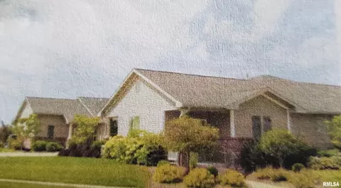 3221 Conifer, Springfield, IL 62711 photo 1