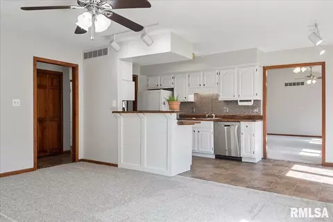 112 Appomattox Dr, Springfield, IL 62711 photo 9