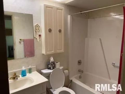 104 Mccarthy Dr, Springfield, IL 62702 photo 11