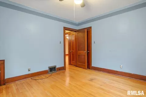 512 S Park Ave, Springfield, IL 62704 photo 23