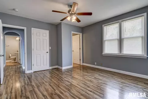 1435 Adlai Stevenson Dr, Springfield, IL 62703 photo 15