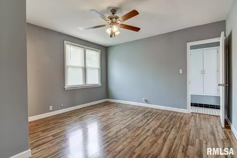 1435 Adlai Stevenson Dr, Springfield, IL 62703 photo 14