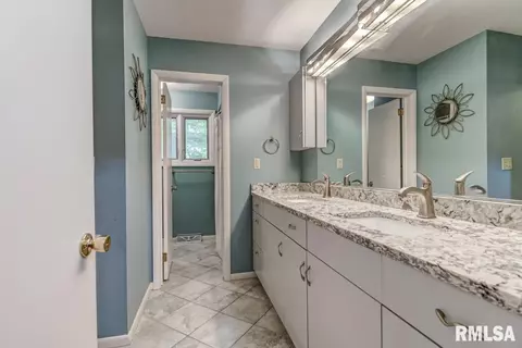 935 Roanoke Dr, Springfield, IL 62702 photo 50