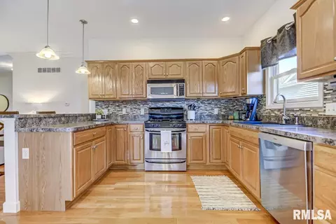 4416 Bay Hill Dr, Springfield, IL 62711 photo 9