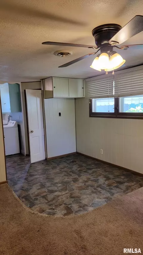 2913 E Mason St, Springfield, IL 62702 photo 7