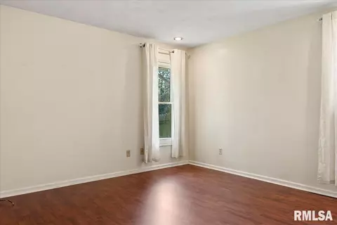 916 Henrietta St, Springfield, IL 62704 photo 14