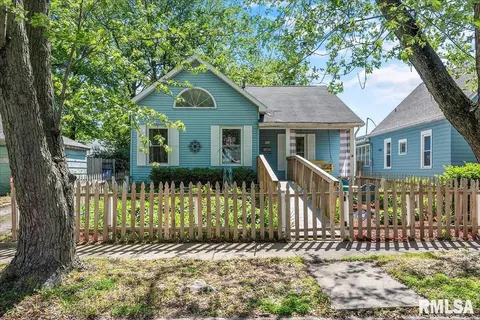 916 Henrietta St, Springfield, IL 62704 photo 1