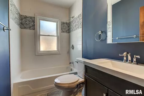 2901 S 4th St, Springfield, IL 62703 photo 10