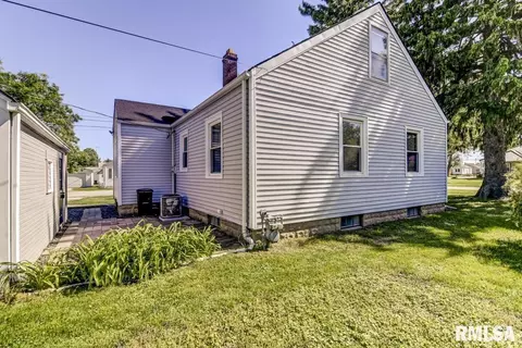 2901 S 4th St, Springfield, IL 62703 photo 17
