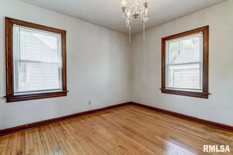 2901 S 4th St, Springfield, IL 62703 photo 11