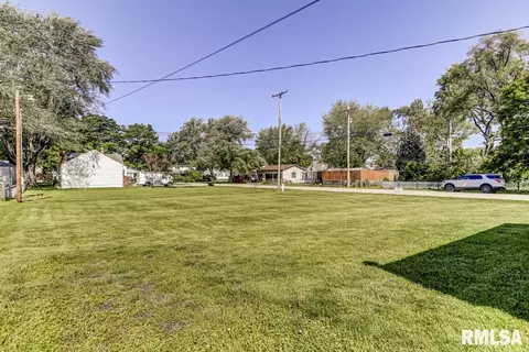 2901 S 4th St, Springfield, IL 62703 photo 16