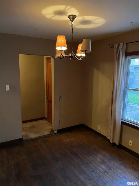2157 E Reservoir St, Springfield, IL 62702 photo 6